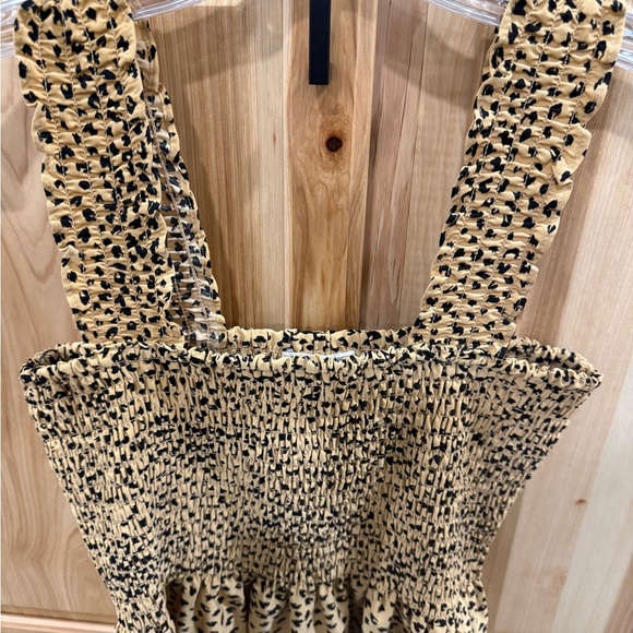 Pleione Anthropologie Classy Tan and Black Leopard Print Smocked Top Size M - Picture 3 of 11